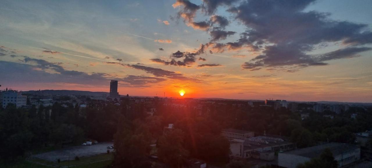 12 Floor Mogilska Tower Lägenhet Krasków Exteriör bild